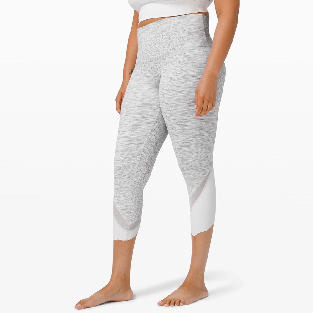 Lululemon Wunder Under Scalloped Hem High-Rise Crop